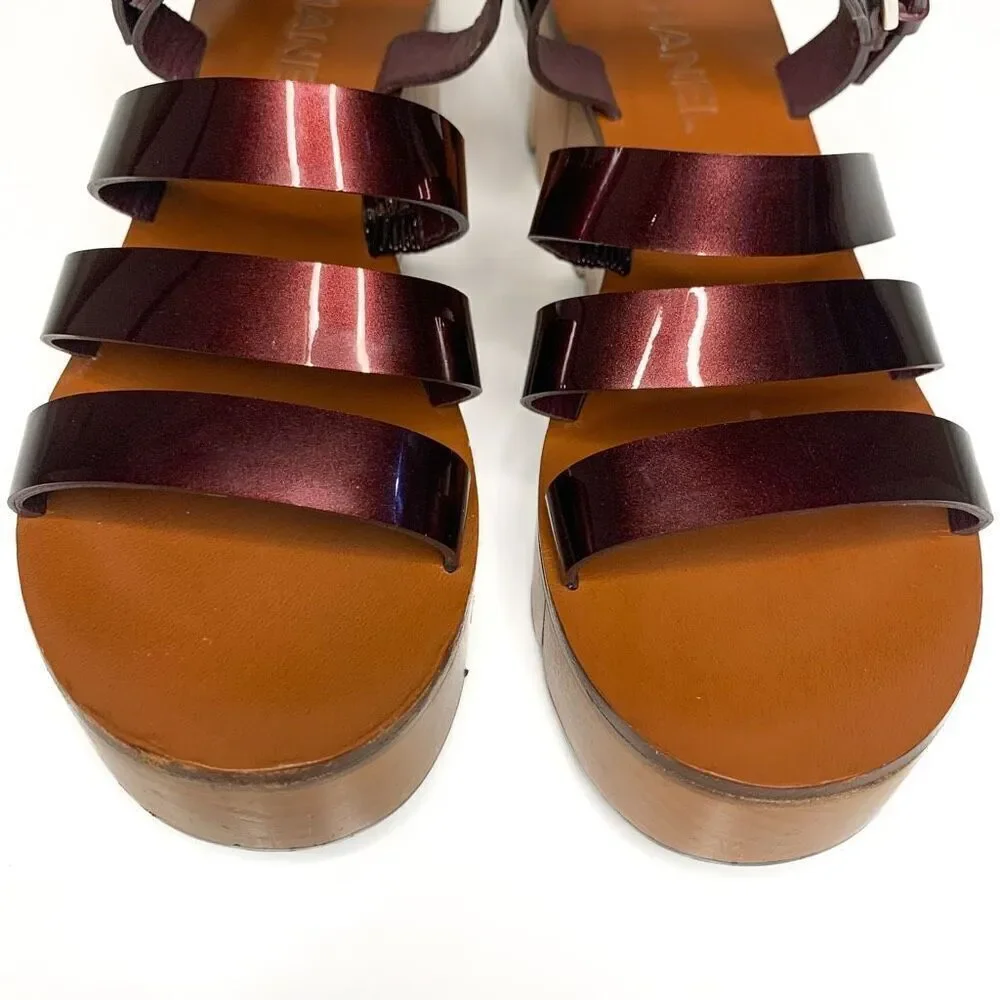 Chanel Burgundy Patent Leather CC Logo Wooden Platform Sandals EU 38 US 7-7.5